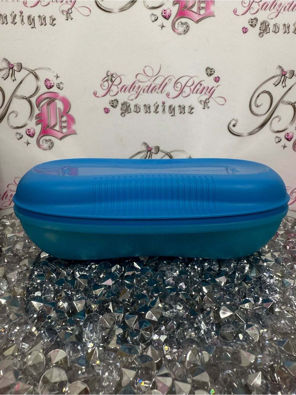 Tupperware egg maker microwave Bright Blue Two-Tone Plastic Carry Case